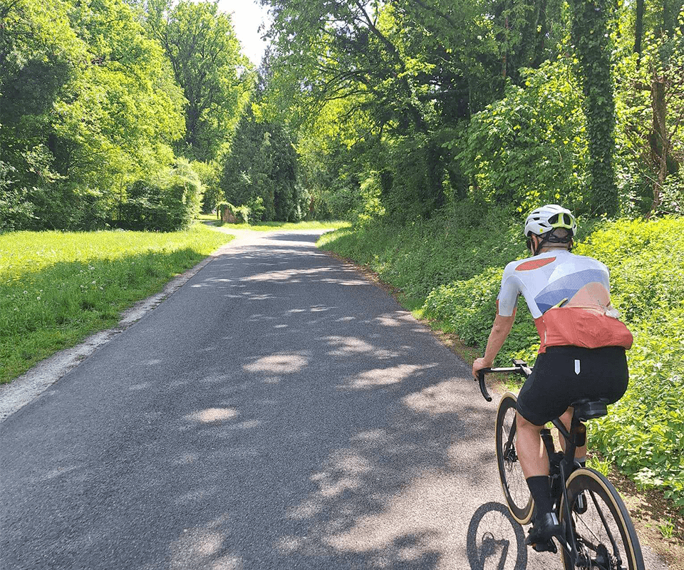 Road cycling in France